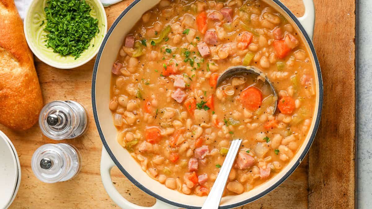 The Ultimate Bean Soup Guide: Comfort, Nutrition & Smart Meal Prep